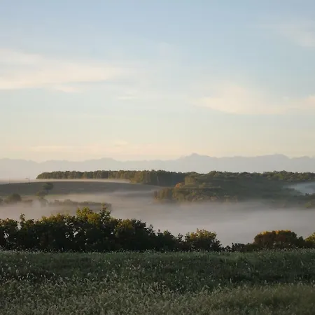 D'en Pouillac بيت للعطل